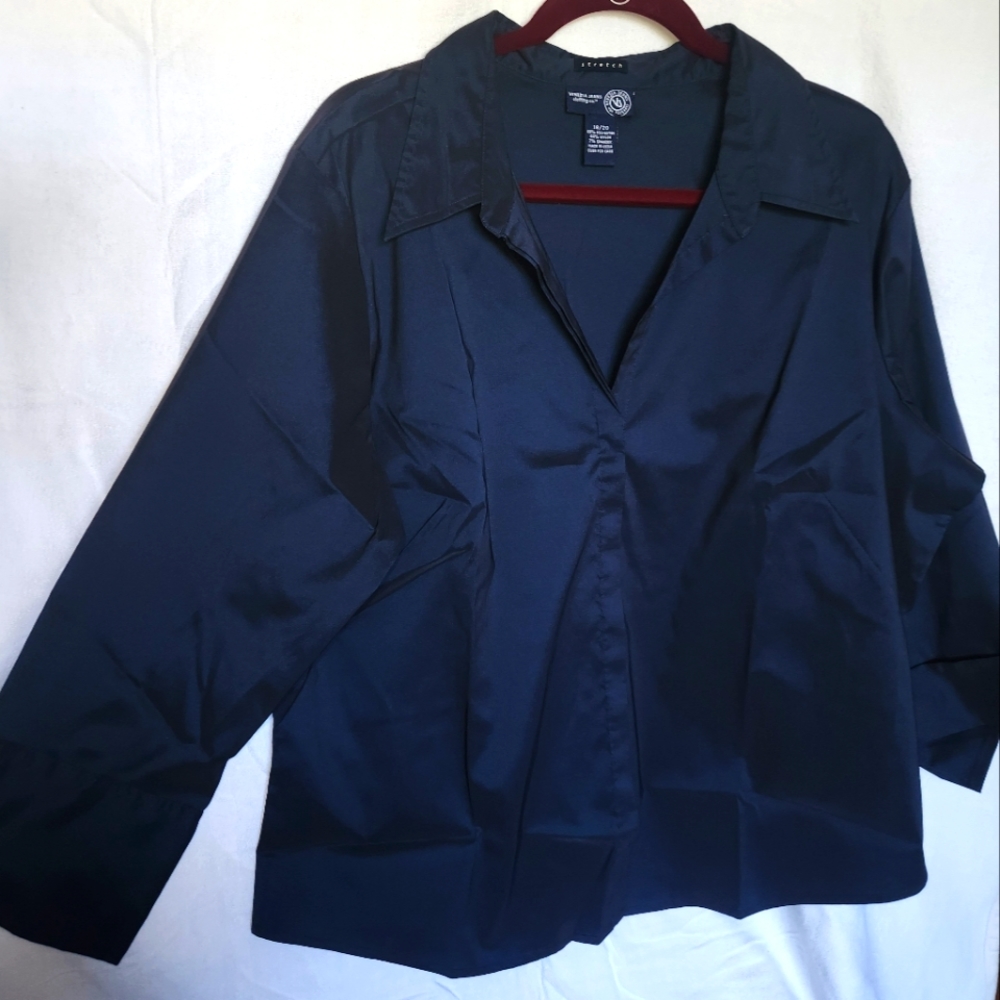 Venezia Jeans clothing co button down blouse navy blue 18/20